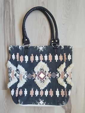 Mira Botique Tote